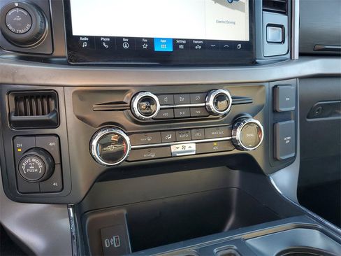 Used 2024 Ford F150 XLT w/ Mobile Office Package image 29