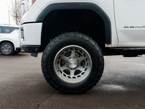 Used 2021 GMC Sierra 2500 Denali w/ Denali Ultimate Package image 7