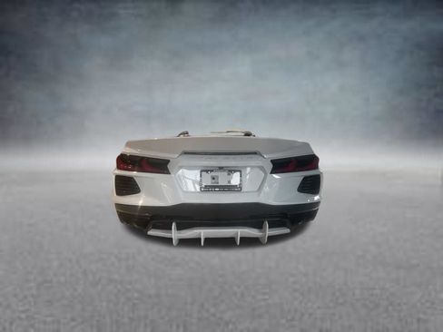 Used 2022 Chevrolet Corvette Stingray Coupe w/ Z51 Performance Package RWD image 8