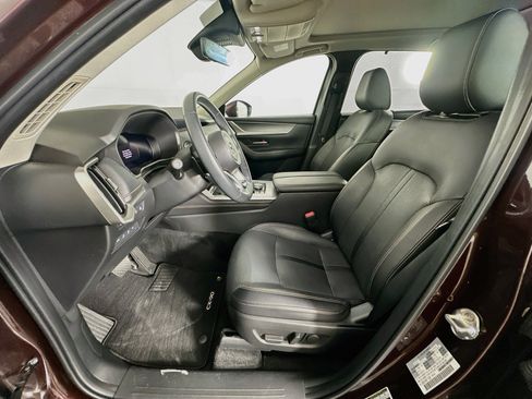 Used 2024 MAZDA CX-90 Plug-In Hybrid w/ Premium Pkg AWD/4WD image 13