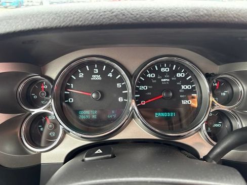 Used 2009 Chevrolet Silverado 1500 LT w/ Power Pack Plus AWD/4WD image 9