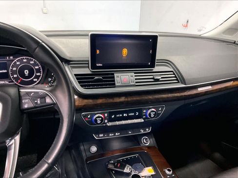 Used 2018 Audi Q5 2.0T Premium Plus w/ Premium Plus Package image 9