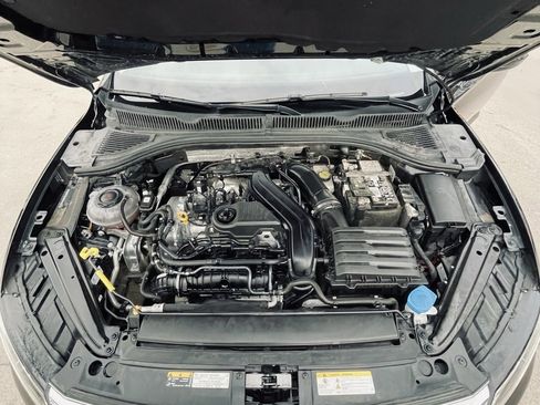 Used 2024 Volkswagen Jetta SE image 27