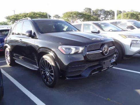 Used 2023 Mercedes-Benz GLE 450 4MATIC image 3