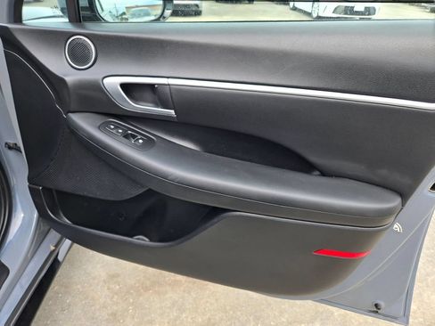 Used 2025 Hyundai Sonata SEL FWD image 33