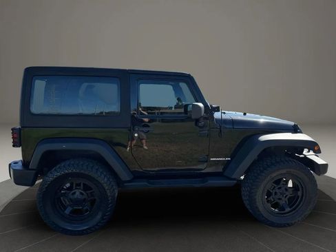Used 2013 Jeep Wrangler Sport AWD/4WD image 4