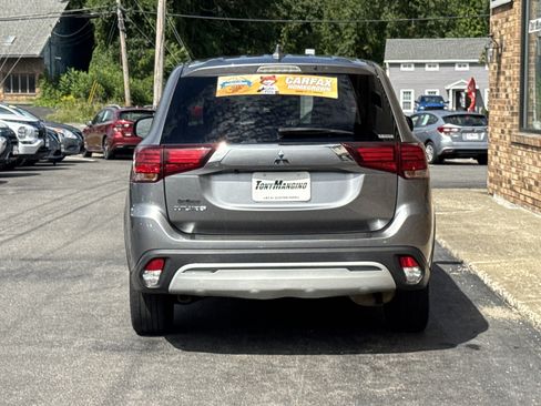 Used 2020 Mitsubishi Outlander ES AWD/4WD image 4