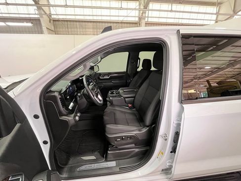 Used 2025 GMC Sierra 1500 Elevation AWD/4WD image 18