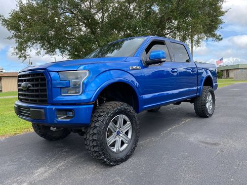 Used 2017 Ford F150 XLT w/ Equipment Group 302A Luxury RWD image 2