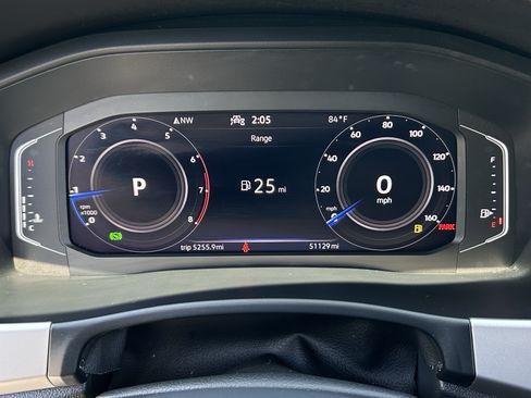 Used 2023 Volkswagen Atlas SE FWD image 29