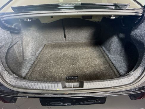 Used 2023 Volkswagen Jetta SE w/ Panoramic Sunroof Package FWD image 35