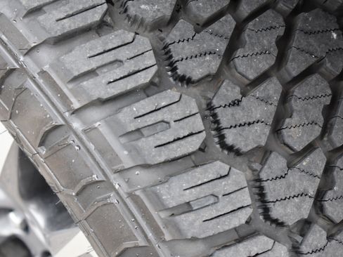 Used 2021 Chevrolet Silverado 1500 RST image 11