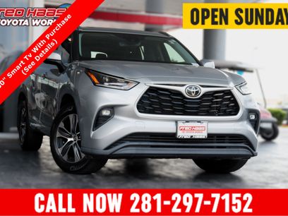 Used 2021 Toyota Highlander XLE