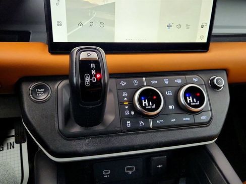 Used 2023 Land Rover Defender 130 S image 18
