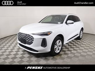 Used 2025 Audi Q5 Premium w/ Convenience Package AWD/4WD video 1