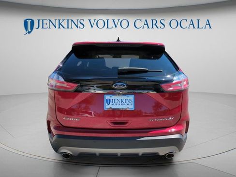 Used 2020 Ford Edge Titanium image 4