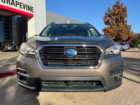 Used 2021 Subaru Ascent Premium w/ Sport Package image 4