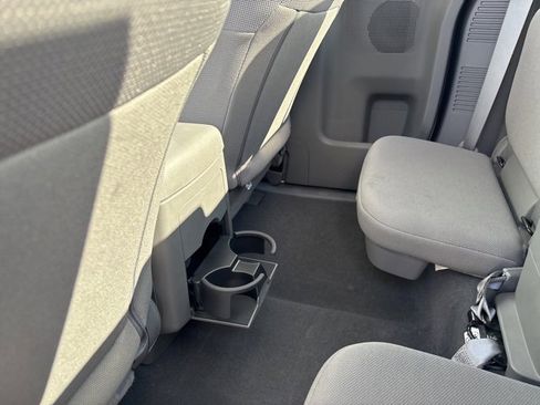 Used 2019 Nissan Frontier S image 24