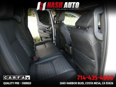 Used 2025 Toyota Tacoma TRD Off-Road w/ TRD Off Road Premium Package AWD/4WD image 40