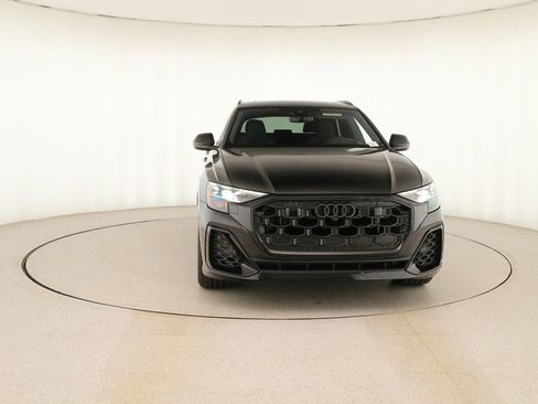 New 2026 Audi SQ8 Prestige AWD/4WD image 11