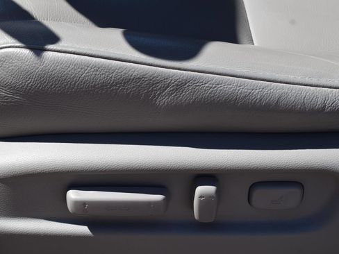 Used 2019 Honda Pilot Touring image 27