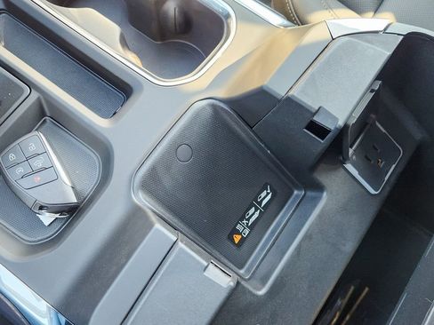 New 2026 GMC Sierra 1500 SLT w/ SLT Premium Plus Package image 22