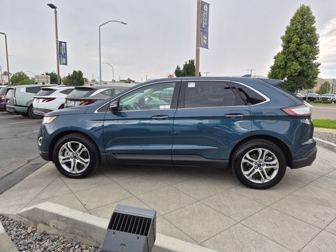 Used 2016 Ford Edge Titanium AWD/4WD image 8