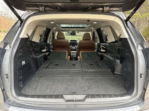 Used 2019 Subaru Ascent Touring w/ Popular Package #2A image 20