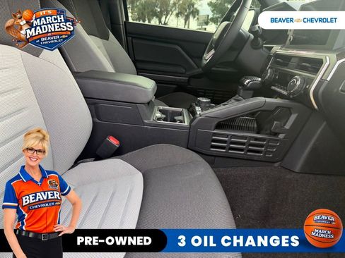 Used 2025 Toyota 4Runner TRD Off-Road image 11