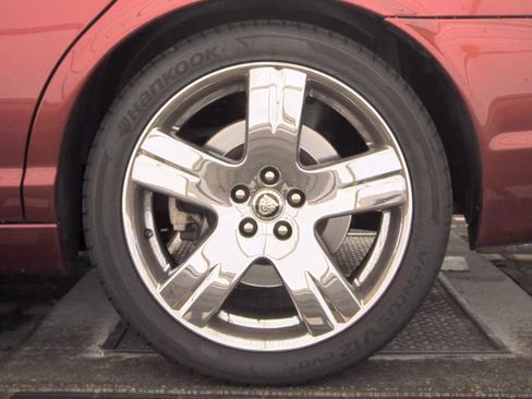 Used 2008 Jaguar XJ8 RWD image 12