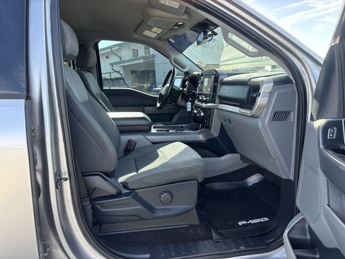 Used 2021 Ford F150 XLT w/ Equipment Group 301A Mid image 9