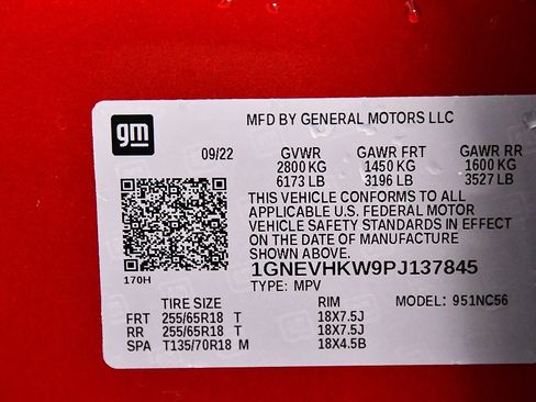 Used 2023 Chevrolet Traverse LT w/ LPO, Floor Liner Package image 14