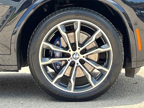 Used 2023 BMW X4 M40i w/ Parking Assistance Package image 6