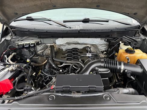 Used 2011 Ford F150 XLT w/ XLT Chrome Pkg AWD/4WD image 31