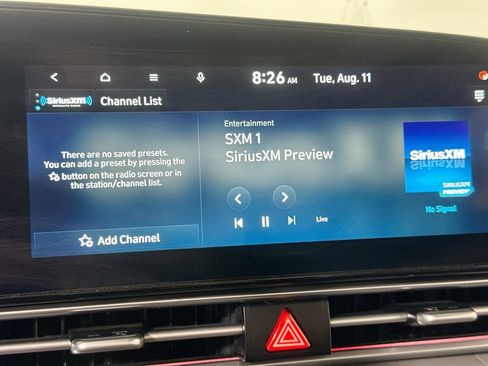 Used 2025 Hyundai Elantra SEL FWD image 31