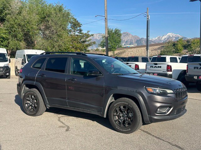 Used 2022 Jeep Cherokee Latitude AWD/4WD image 10