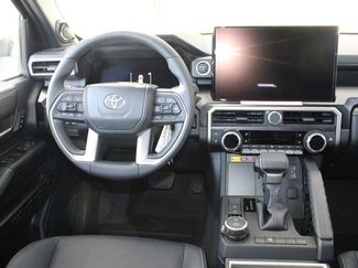 New 2026 Toyota 4Runner Limited AWD/4WD video 2