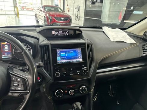 Used 2021 Subaru Crosstrek 2.5i Sport AWD/4WD image 22