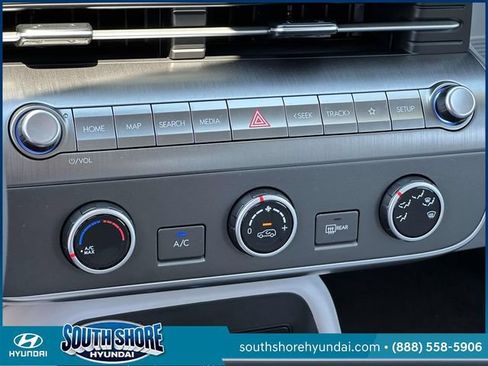 Certified 2026 Hyundai Kona SE AWD/4WD image 32