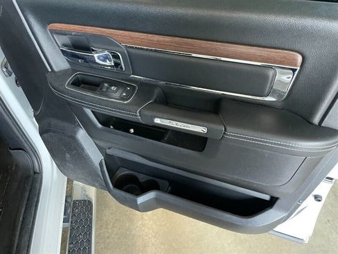 Used 2015 RAM 1500 Laramie w/ Convenience Group AWD/4WD image 20