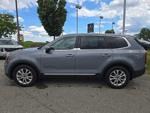 Used 2021 Kia Telluride LX AWD/4WD image 9