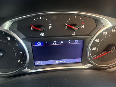 Used 2022 GMC Terrain SLT AWD/4WD image 12