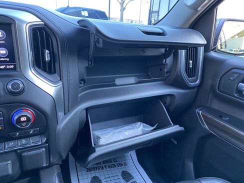 Used 2020 Chevrolet Silverado 1500 RST image 31