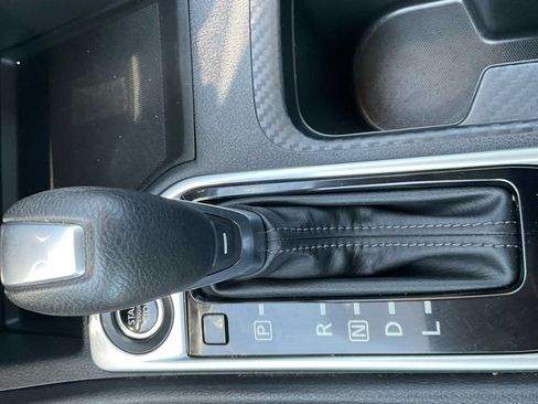 Used 2022 Nissan Sentra SV FWD image 26