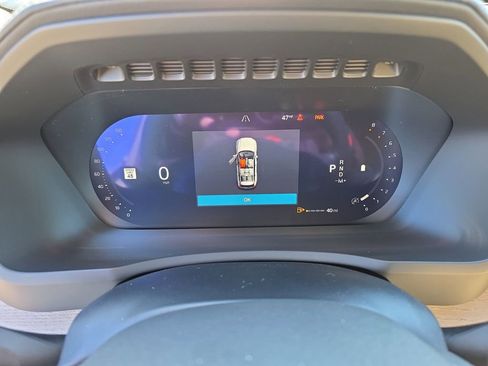 New 2026 Volvo XC90 B6 Plus w/ Protection Package Premier image 13