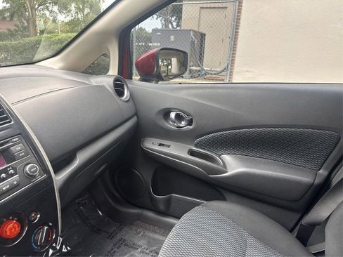 Used 2015 Nissan Versa Note SV image 23