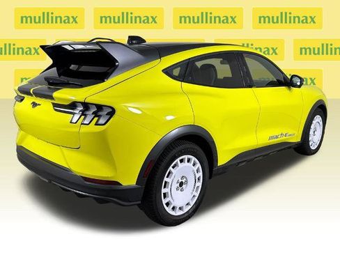 Certified 2025 Ford Mustang Mach-E GT AWD/4WD image 4