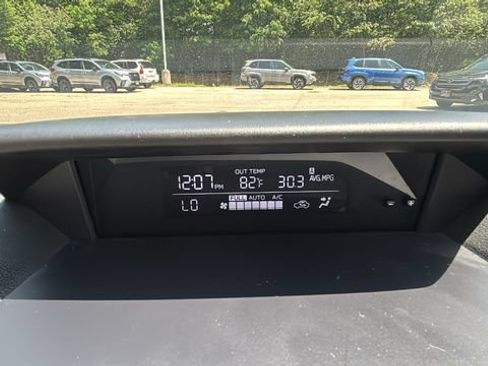 Certified 2023 Subaru Crosstrek 2.0i Premium AWD/4WD image 25