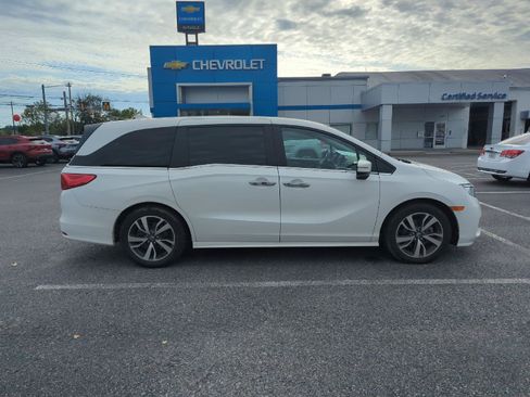 Used 2023 Honda Odyssey Touring image 8