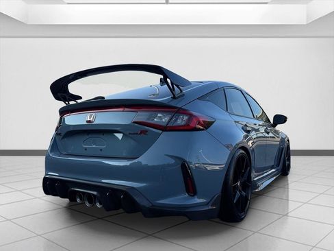Used 2024 Honda Civic Type R image 5